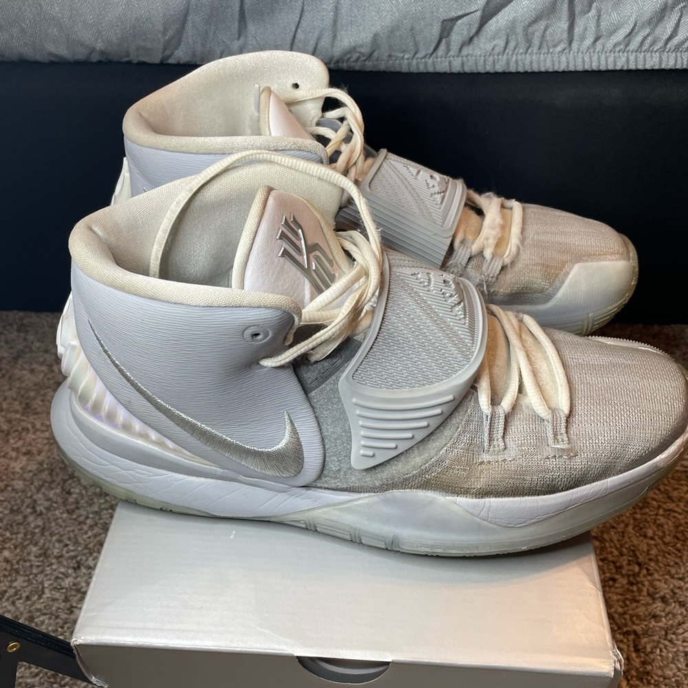 Nike Kyrie 6 Customized Size 11.5 Used